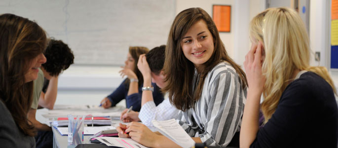 Cambridge advanced students in a conversation, IGCSE 